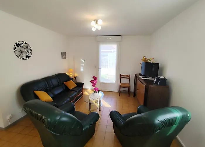 Casa de Férias La Maison Des Rosiers *