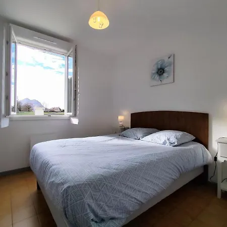 Сasa de vacaciones La Maison Des Rosiers