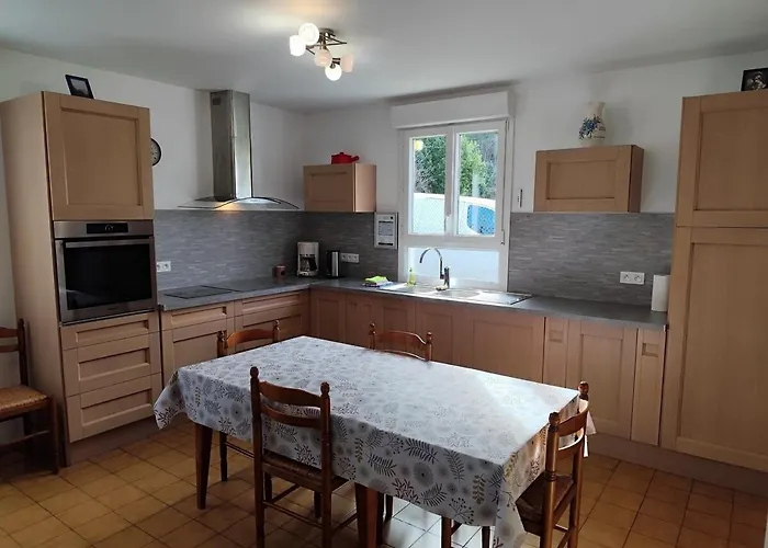 La Maison Des Rosiers Lourdes